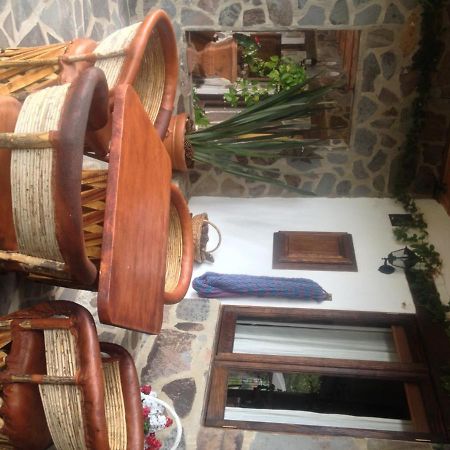 Hotel Villa Cassis Тапалпа Екстериор снимка
