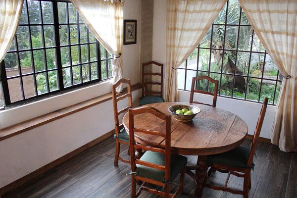 Hotel Villa Cassis Тапалпа Екстериор снимка