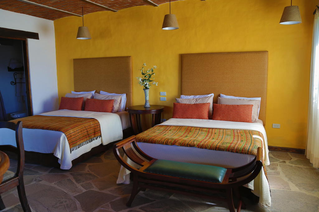 Hotel Villa Cassis Тапалпа Стая снимка