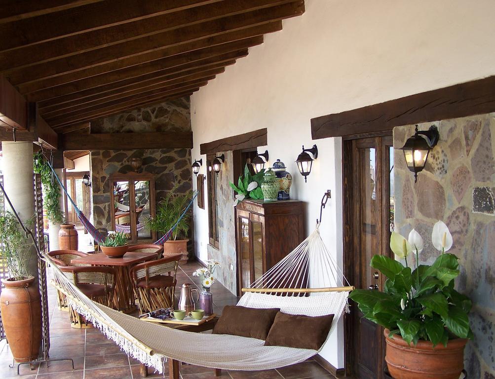 Hotel Villa Cassis Тапалпа Екстериор снимка