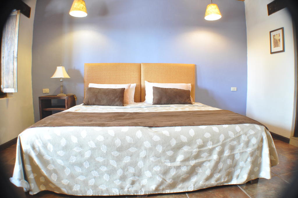 Hotel Villa Cassis Тапалпа Стая снимка